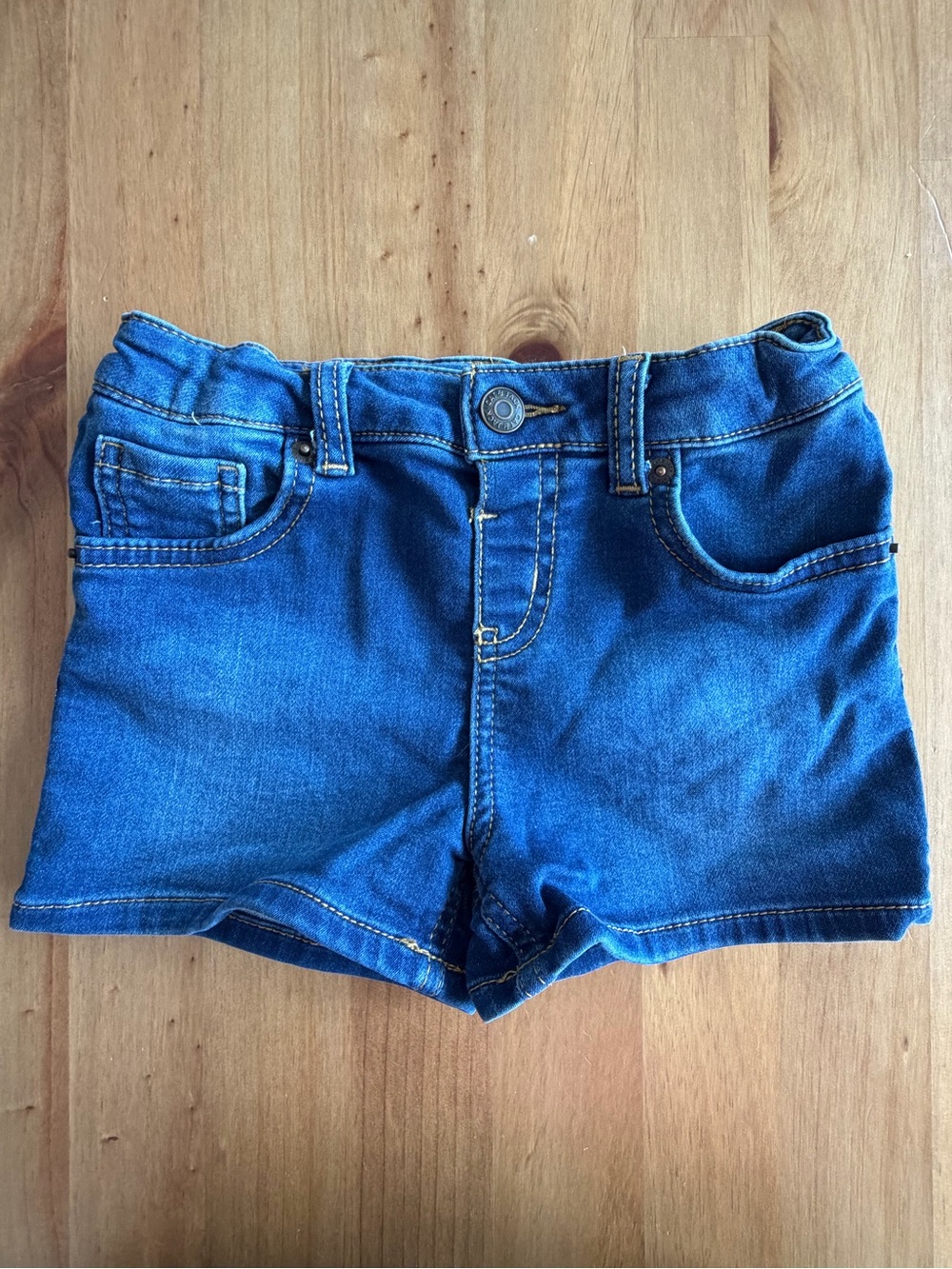 CAT & JACK ULTIMATE STRETCH SHORTS